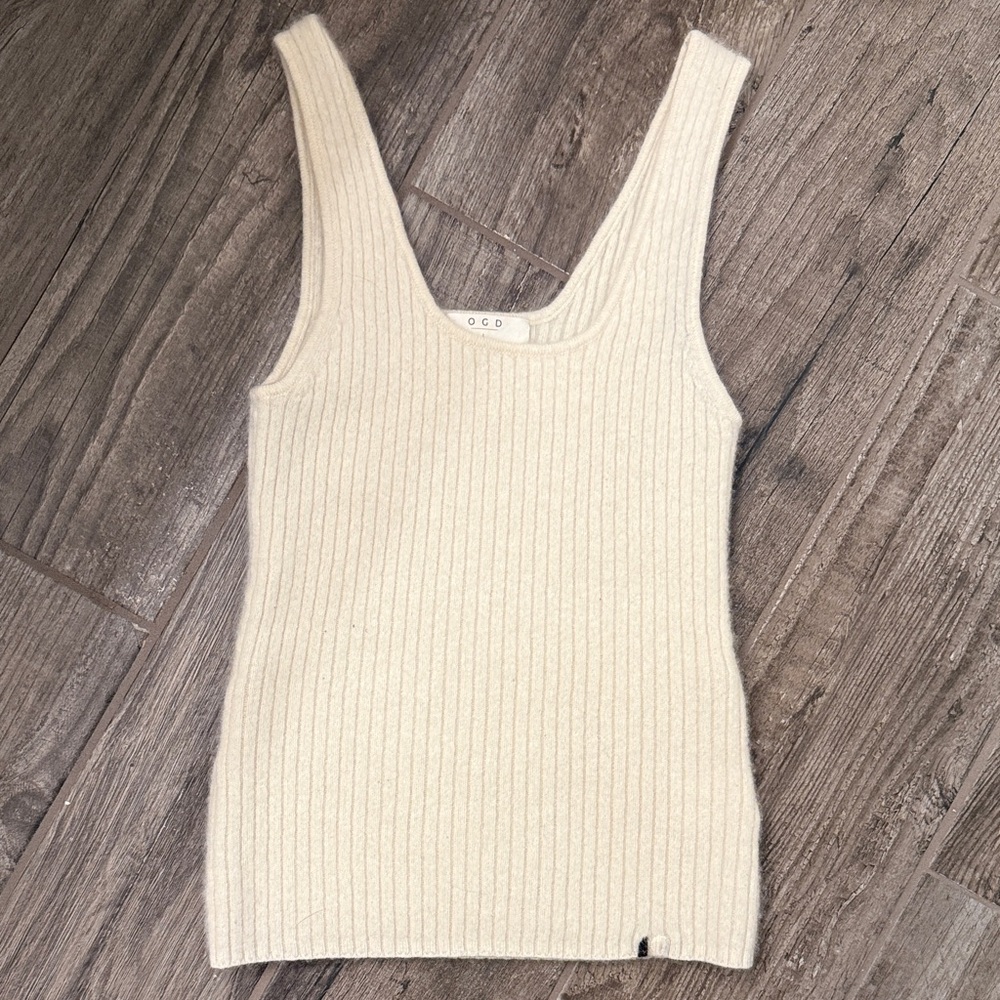 Chic Beige Ribbed 100% cashmere Tank Top